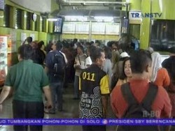 Bandara Ditutup, Penumpang Pesawat Beralih ke KA