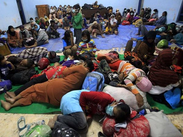 100 Ribu Orang Mengungsi Akibat Letusan Kelud