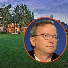 Wah, Bos Google Tetanggaan dengan Istana Playboy