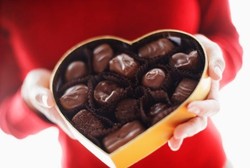 Makan Banyak Cokelat Saat Valentine? Hati-hati Bahaya Kesehatannya