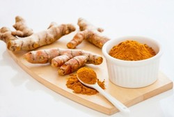 Kunyit Bisa Jadi Obat Kanker Payudara?