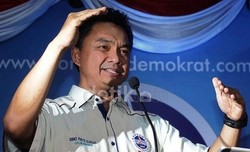Blusukan ke Pesantren, Dino Patti Djalal Dekati Warga NU