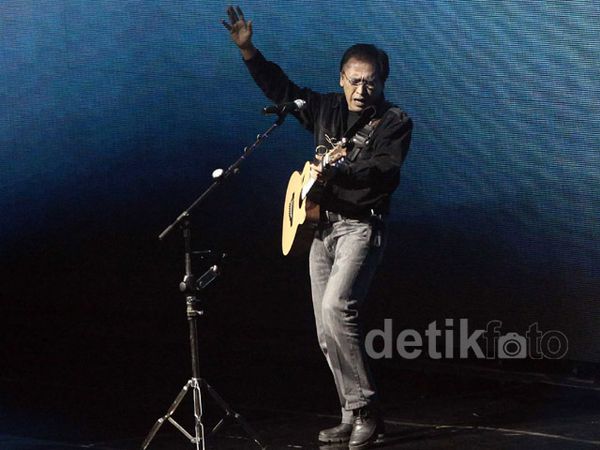 Ratusan Musisi Tampil di Konser Erros Djarot