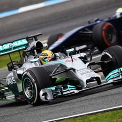 Kembali Kritik F1, Villeneuve: Lama-lama Pebalap Cuma Jadi Penumpang