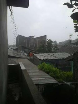 Yogyakarta Diguyur Hujan Deras Perdana Pasca Terselimut Abu Kelud