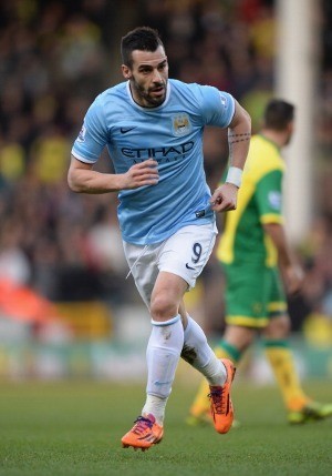 Negredo: Lawan Barca, Penguasaan Bola Jadi Penentu