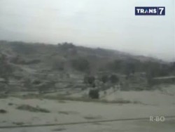 Kelud Tertidur Sesaat, Warga Urung Mengungsi