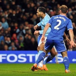 Membungkam Kicauan Mourinho dengan Dzeko Sebagai Umpan