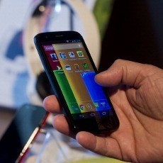 Mampukah Lenovo Membangkitkan Motorola?