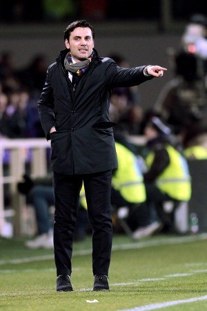 Sebut Fiorentina Kelelahan, Montella Juga Nilai Gol Icardi Offside