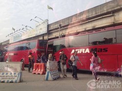 Duh! Bus Kok Doyan Menaikkan dan Menurunkan Penumpang di Pintu Keluar Tol