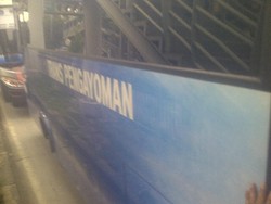 Giliran Bus Kemenkum HAM yang Ditilang Polisi Karena Terobos Busway