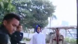 Senyum dan Diam, Sikap Airin Tanggapi Kedekatan Suami dan Artis