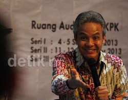 Hadiri Diskusi Tan Malaka, Ganjar Disindir Soal Jalan Macet