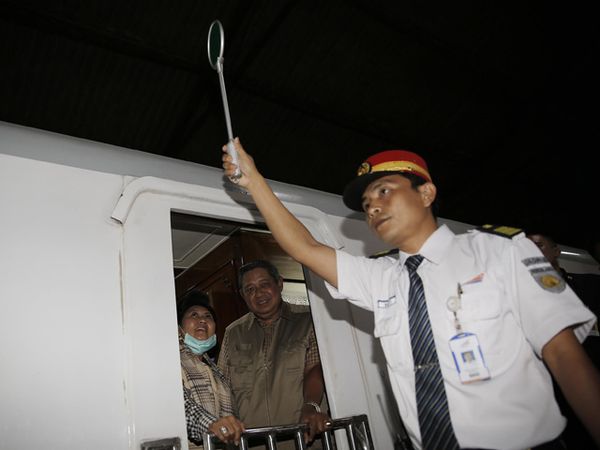 SBY ke Kediri dengan Kereta SBY ke Kediri dengan Kereta