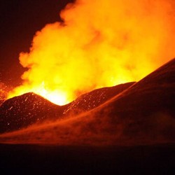 Anehnya Pencipta Flappy Bird & Letusan Dahsyat Gunung Berapi