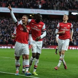 Wenger Bangga dengan Respons Arsenal