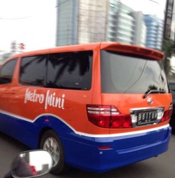 Dishub Belum Tahu Ada Metro Mini Alphard di Pondok Indah