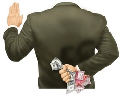 Diduga Korupsi Denda Tilang, Pegawai Kejari Bandar Lampung Ditahan