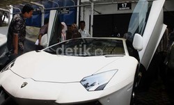 Repotnya Mengurus Mainan Mahal Sitaan KPK