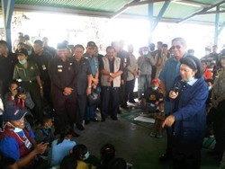 SBY Minta Pengungsi Kelud Tidak Buru-buru Pulang ke Rumah