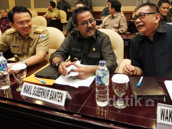 Ahok, Rano & Deddy Mizwar Bahas UU Megapolitan Ahok, Rano & Deddy Mizwar Bahas UU Megapolitan