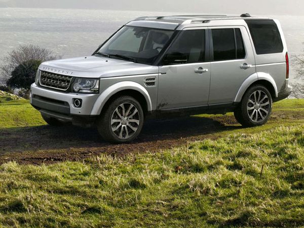 Hore! Land Rover Discovery Ultah Hore! Land Rover Discovery Ultah