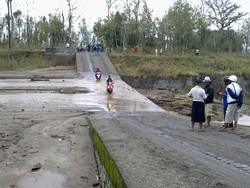 Aktivitas Warga Mulai Normal, Ini Sisa-sisa Kedahsyatan Lahar Hujan