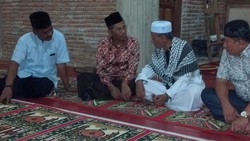 Dahlan Iskan Berbicara di Masjid Bersama Ulama Enrekang