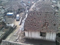 Abu Terbang hingga ke Jabar, BNPB: Gunung Kelud Bukan Bencana Nasional