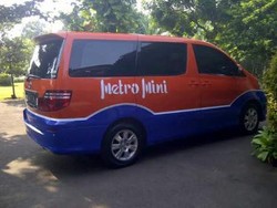 Wah, Pengusaha Ubah Alphard Miliknya Jadi Metro Mini