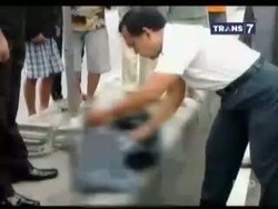 Hiii.. Warga Temukan Kantong Plastik Berisi Kepala Manusia