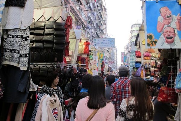 Ladies Market, Tempat Oleh-oleh Murah di Hong Kong