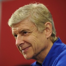 Bayern Sempat Dekati Wenger