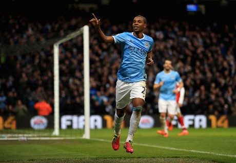 Tenangnya Kota Manchester Bikin Fernandinho Cepat Betah