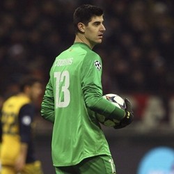 Courtois Tegaskan Posisi Atletico Belum Aman