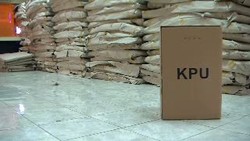 Logistik Pemilu Rusak, Kotak Suara Aluminium Diganti Kardus