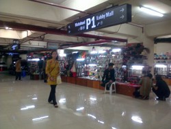 Ini Suasana PKL di Basemen Mal BIP