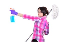 Agar Tak Jadi Sarang Kuman, Begini Cara Meletakkan Kain Pel yang Benar