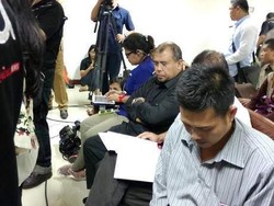 MK Harus Jelaskan Maksud Patrialis Datang ke Sidang Akil