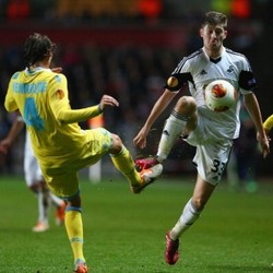 Napoli Seri Tanpa Gol Lawan Swansea