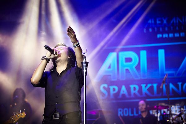 Foto: Konser Sparkling Night Ari Lasso di Rolling Stone HQ