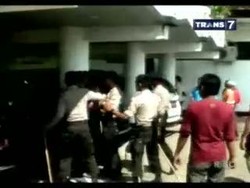 Tidak Lolos Tes, CPNS Amuk Massal