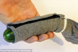 Atasi Keluhan Kurang Nikmat, Ilmuwan Ciptakan Kondom Elektrik