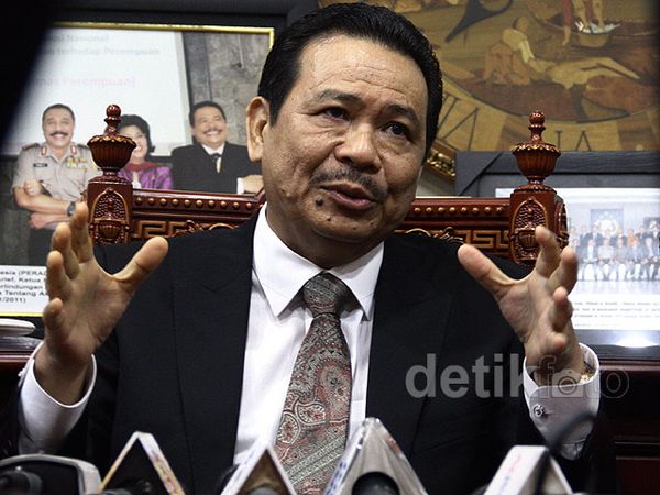 Otto Hasibuan Mundur Sebagai Pengacara Akil  