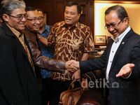 Priyo Bertemu Panitia Pemilihan Wawali Surabaya