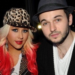 Christina Aguilera Hamil Lagi?