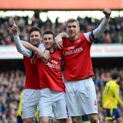 Arsenal Taklukkan Sunderland 4-1