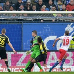 Akhiri Tren Buruk, Hamburg Benamkan Dortmund 3-0