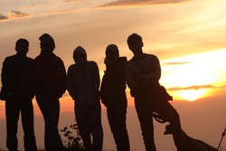 Akhir Pekan di Dieng, Nikmati Sunset di Gunung Prau